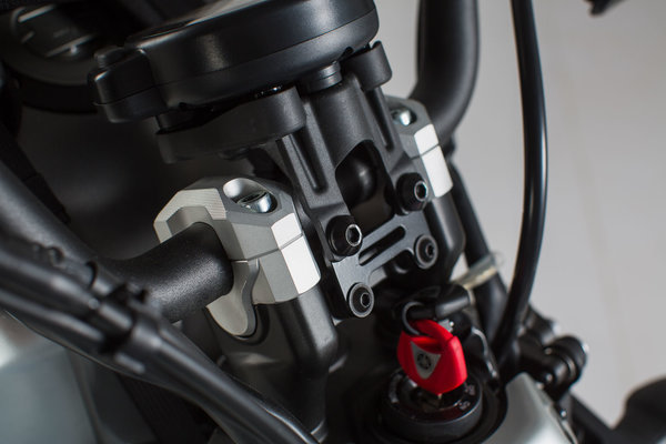 SW MOTECH ZVÝŠENIE (20 MM) RIADIDIEL 28 MM YAMAHA XSR700 (15-)